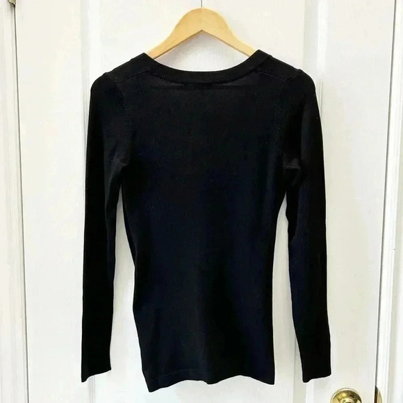 Ricki’s Wrap Front Sweater Deep V Neckline Thin Knit Stretch Fit Black Size XS - Picture 4 of 15